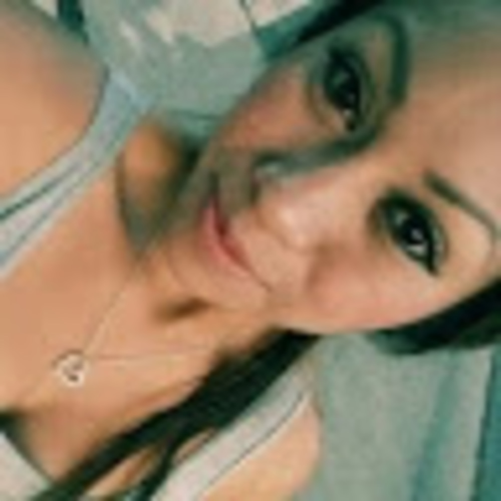 Meet your Posher, Anabel